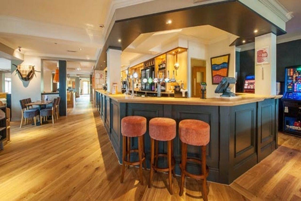 Premier Inn London 莱斯里普 外观 照片