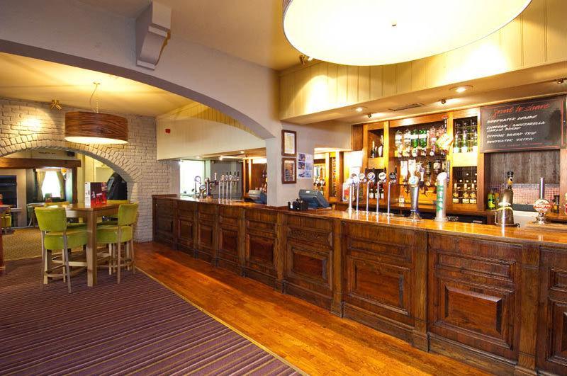 Premier Inn London 莱斯里普 外观 照片